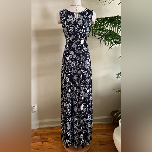 Espresso Navy & White Floral Maxi Dress - Size L - Picture 1 of 10